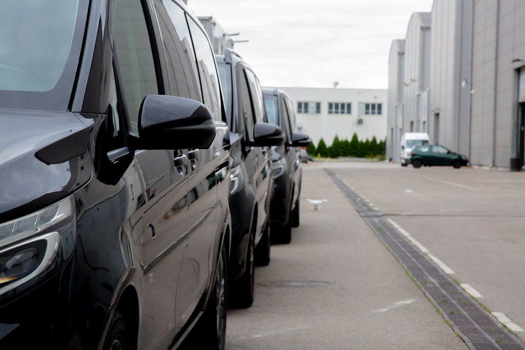 Coming to Zlatibor: Rent a van with a driver