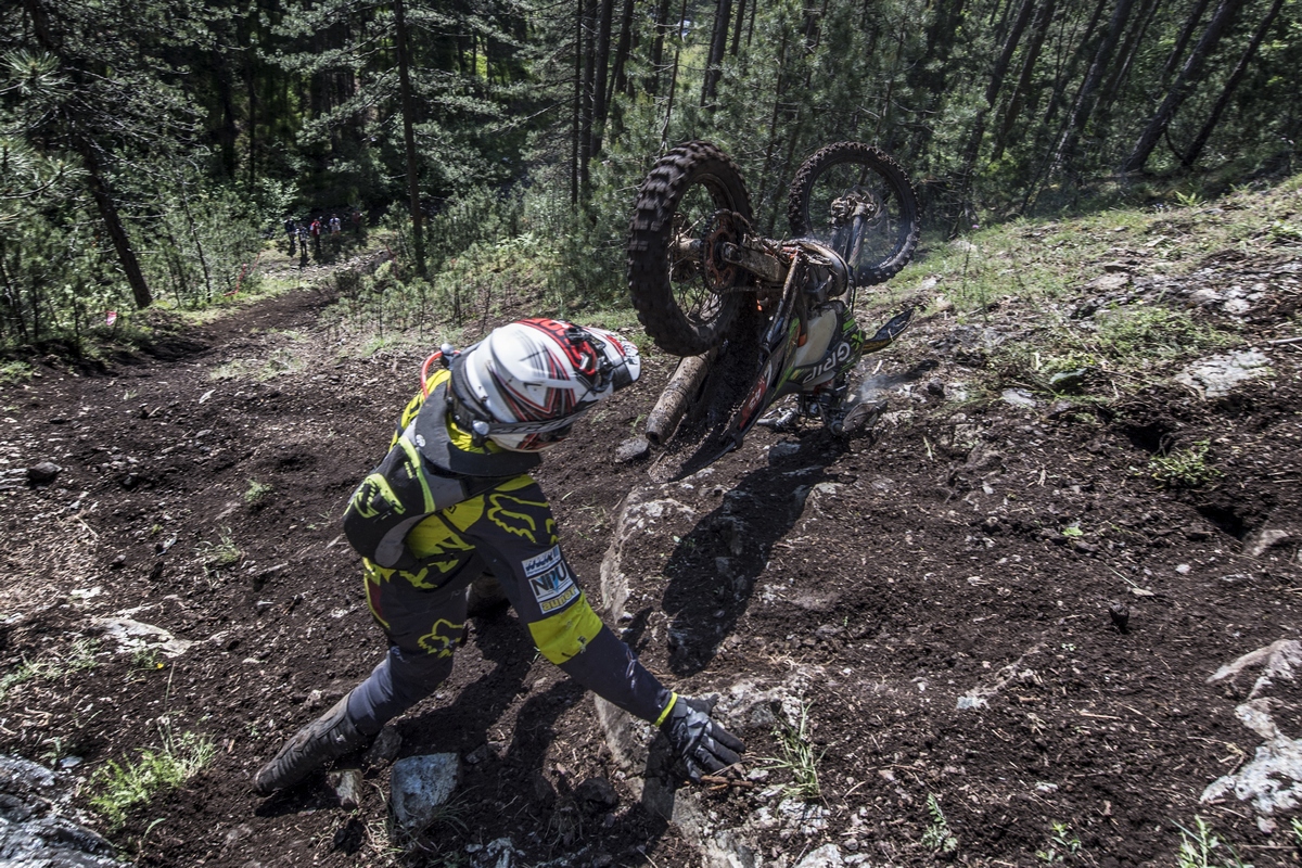 XROSS CHALLENGE 2017 BRINGS THREE FULL DAYS OF ENDURO