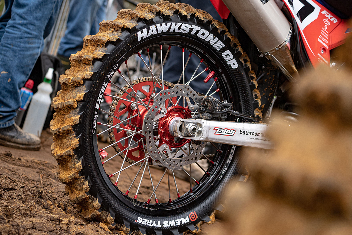 Xross Team Teams Up with Plews Tyres